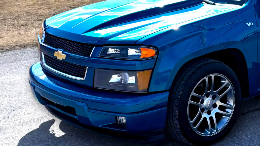 Remember When Chevy Quietly Sold A V8 Colorado For A Limited Time?